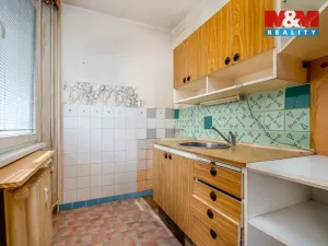 Prodej bytu 1+kk, Hradec Králové - Slezské Předměstí, Třebechovická, 27 m2