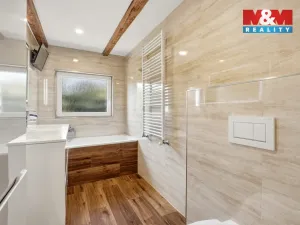 Prodej rodinného domu, Rynoltice, 224 m2