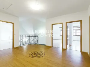 Pronájem vily, Praha - Nebušice, Druhého odboje, 384 m2