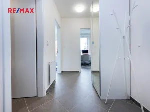 Prodej bytu 3+kk, Praha - Dolní Měcholupy, Kardausova, 84 m2