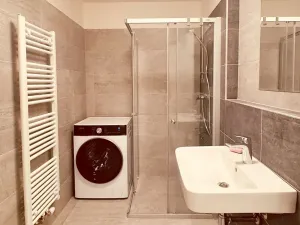 Pronájem bytu 1+kk, Praha - Modřany, Mezi vodami, 50 m2