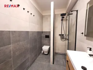Pronájem bytu 2+kk, Praha - Hlubočepy, Voskovcova, 55 m2