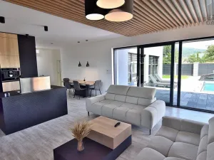 Prodej rodinného domu, Krupka, Hřbitovní, 134 m2