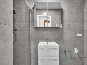 Pronájem bytu 2+kk, Hradec Králové, Pražská třída, 53 m2