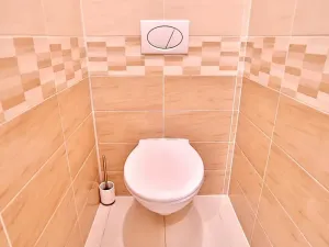 Pronájem bytu 2+kk, Praha - Kamýk, Smotlachova, 43 m2