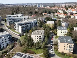 Prodej garáže, Praha - Smíchov, Štorkánova, 17 m2