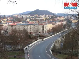 Prodej bytu 2+1, Karlovy Vary, nábřeží Jana Palacha, 63 m2