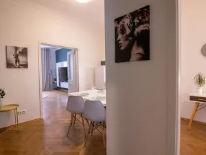 Pronájem bytu 2+1, Praha - Žižkov, Víta Nejedlého, 63 m2