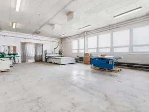 Prodej obchodního prostoru, Brno - Slatina, Hviezdoslavova, 1514 m2