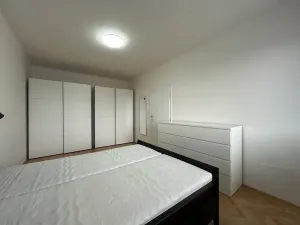 Pronájem bytu 2+kk, Praha - Žižkov, Na Ohradě, 48 m2