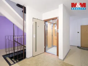 Prodej bytu 3+1, Benešov, Hráského, 66 m2