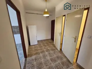 Pronájem bytu 2+1, Most, tř. Budovatelů, 56 m2