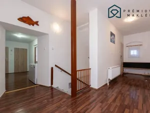 Prodej rodinného domu, Chorušice - Velký Újezd, 200 m2