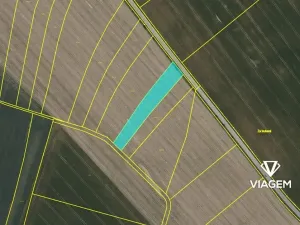 Prodej podílu pole, Dačice, 2120 m2