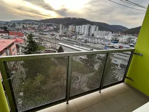 Pronájem bytu 1+kk, Praha - Radotín, Vrážská, 27 m2