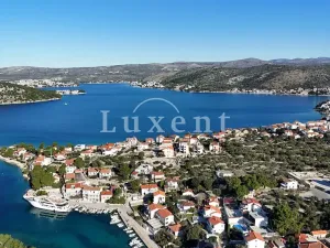 Prodej pozemku pro bydlení, Rogoznica, Chorvatsko, 988 m2