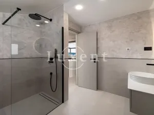 Prodej vily, Split, Chorvatsko, 350 m2