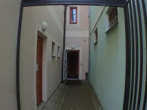 Pronájem restaurace, Mnichovo Hradiště, Masarykovo náměstí, 350 m2