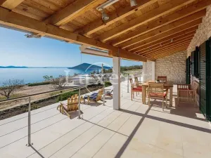 Prodej vily, Zadar, Chorvatsko, 280 m2