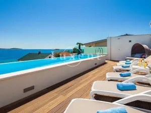 Prodej rodinného domu, Rogoznica, Chorvatsko, 400 m2