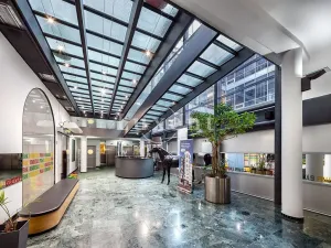 Pronájem kanceláře, Praha - Nové Město, Krakovská, 300 m2