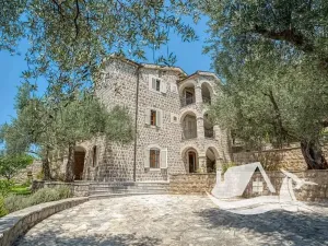 Prodej vily, Rijeka Reževići, Černá Hora, 400 m2