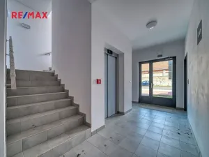 Pronájem bytu 2+kk, Nymburk, Bobnická, 52 m2