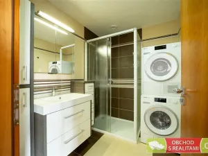 Prodej bytu 3+kk, Praha, Studnická, 93 m2