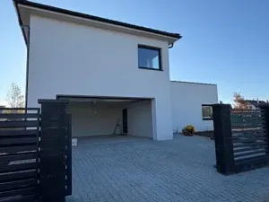 Prodej vily, Sulice, Na Okruhu, 286 m2