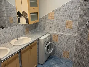 Prodej bytu 3+1, Teplice, Alejní, 73 m2