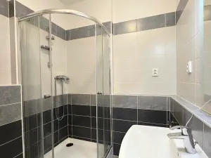 Pronájem bytu 1+1, Kladno, Jaroslava Holečka, 37 m2