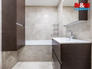 Prodej bytu 3+kk, Praha - Černý Most, Vašátkova, 60 m2