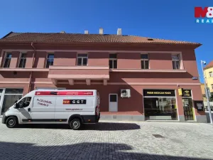 Pronájem bytu 2+1, Kladno, Váňova, 80 m2