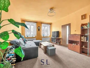 Prodej rodinného domu, Mimoň, nám. 1. máje, 256 m2