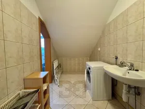 Pronájem rodinného domu, Česká, 200 m2