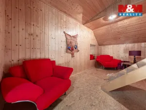 Prodej rodinného domu, Pluhův Žďár, 300 m2