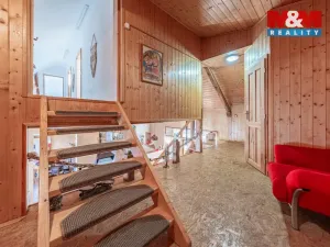 Prodej rodinného domu, Pluhův Žďár, 300 m2