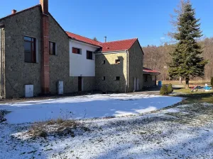 Prodej komerční nemovitosti, Tvarožná Lhota, 667 m2