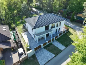 Prodej rodinného domu, Tři Dvory, 235 m2