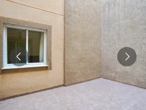 Prodej rodinného domu, Grand Alacant, Santa Pola , Alicante, Costa Blanca, Španělsko, 95 m2