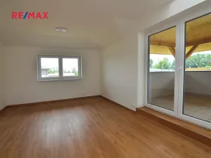 Pronájem bytu 3+1, Úhonice, Otakara Kádnera, 104 m2