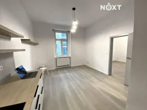 Pronájem bytu 2+kk, Praha - Holešovice, Plynární, 44 m2