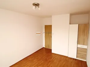 Pronájem bytu 3+1, Praha - Motol, Hennerova, 75 m2