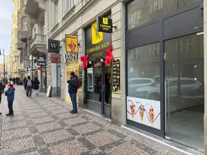 Pronájem obchodního prostoru, Praha - Josefov, Kaprova, 24 m2
