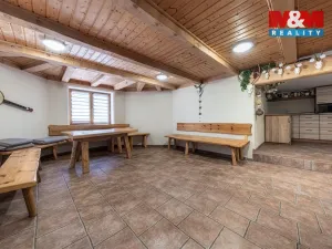 Prodej rodinného domu, Blatno - Mezihoří, 384 m2