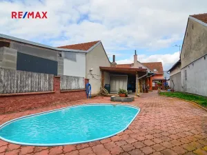 Prodej rodinného domu, Velké Bílovice, Svárov, 213 m2