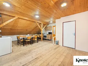 Prodej kanceláře, Račice-Pístovice, 479 m2