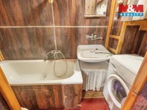 Prodej rodinného domu, Knovíz, 162 m2