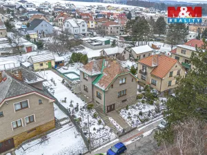 Prodej bytu 3+1, Chvaletice, Husova, 76 m2