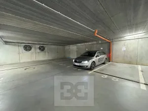 Pronájem bytu 1+kk, Zlín, Lorencova, 44 m2